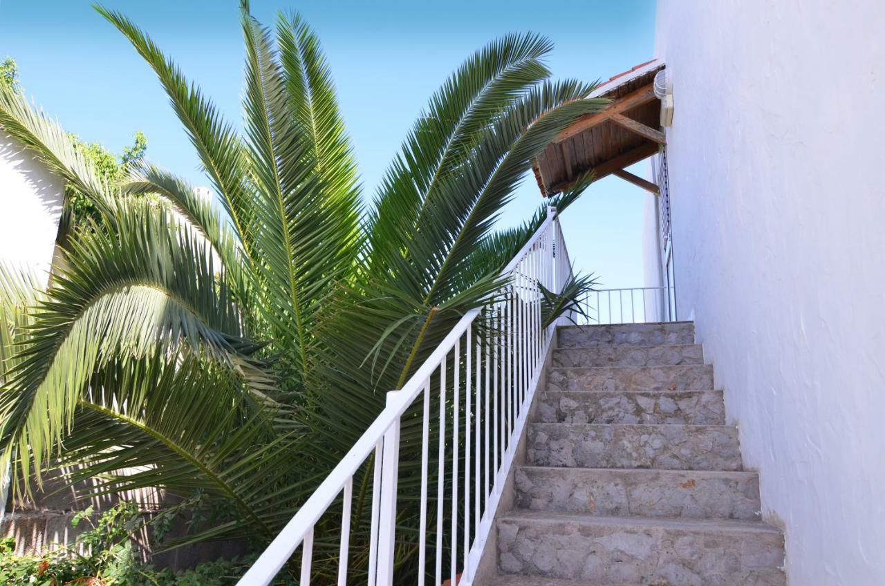 Apartamentos Casa Franziska Talamanca  Exterior foto